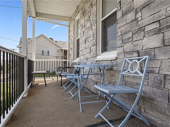 4th image of 144 Bigham St