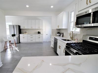 733 Irving Pl, Secaucus, NJ, 07094