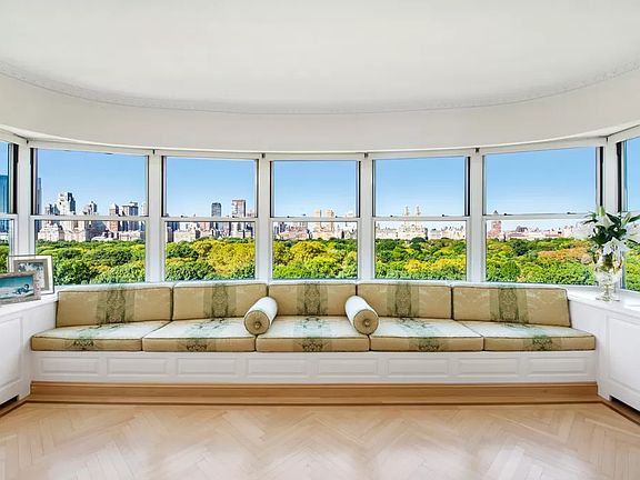4th image of 900 5th Ave APT 16A