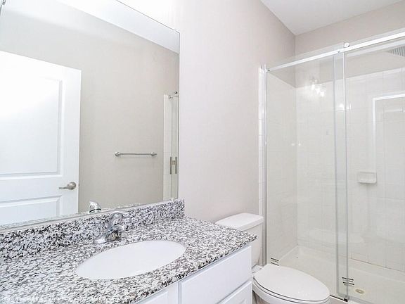 5th image of 716 Ironwood Ln