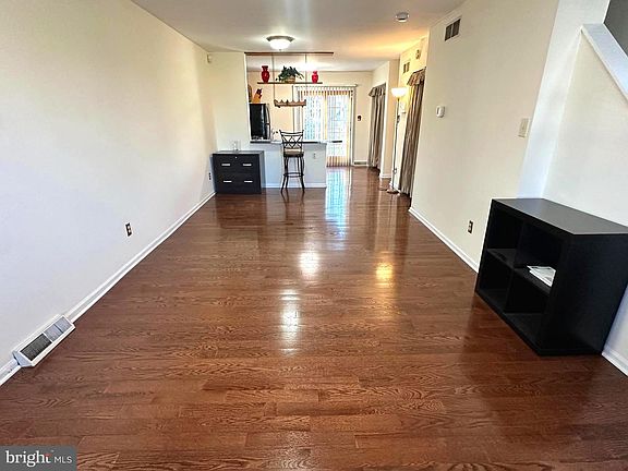 4th image of 3003 N Tatnall St