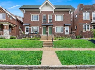 4926 Finkman St #2F, Saint Louis, MO 63109