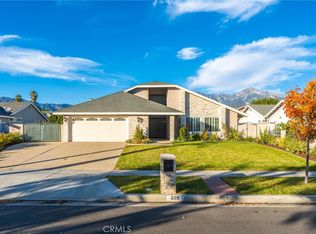 609 E 14th St, Upland, CA 91786