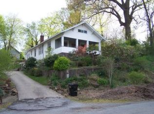 118 E Jefferson St, Golconda, IL 62938