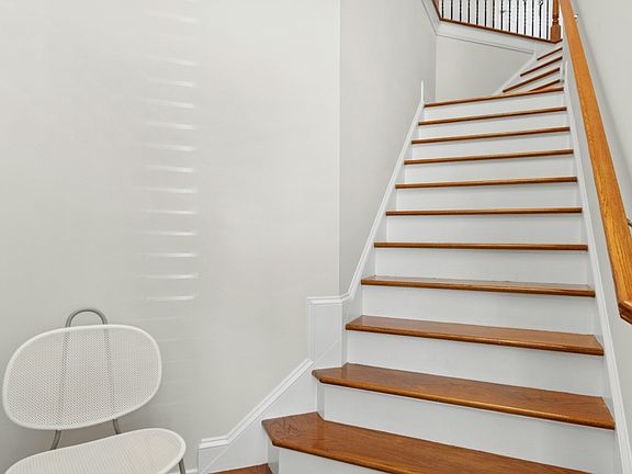 4th image of 9211 Calabria Dr Unit 205