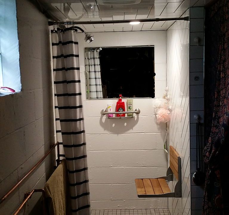 2nd image of 3222 Pittsburgh Ave
