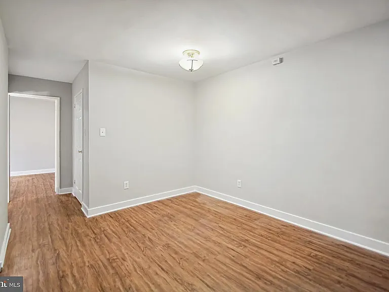 116 Lee Ave #104 — Photo 10