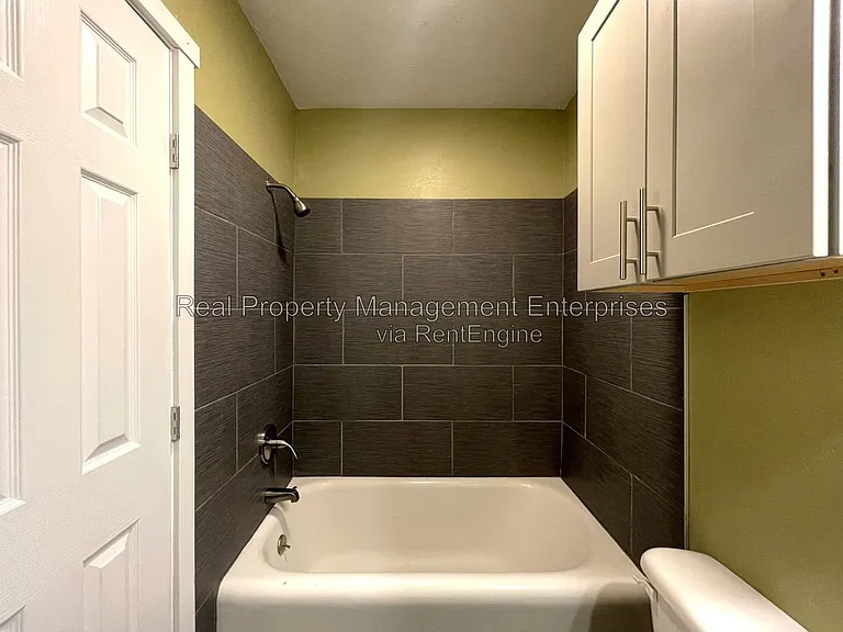 1503 NW 46th St — Photo 8