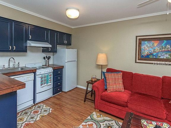 3rd image of 39 S Forest Beach Dr #227