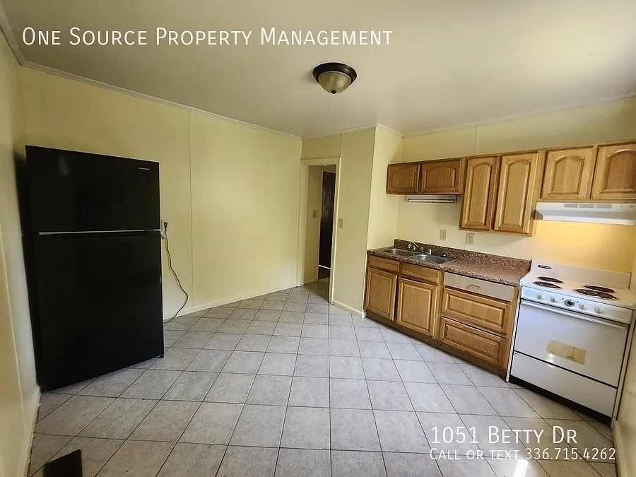 4 bed, 750 sqft, $1,400 — Photo 3