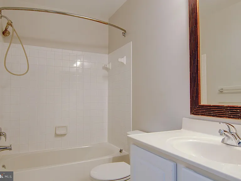 21939 Bramblebush Ter — Photo 18