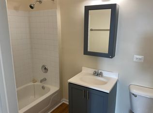 5638 S Michigan Ave #108, Chicago, IL 60637