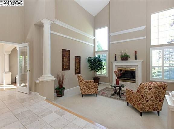 4th image of 131 Shadewell Dr