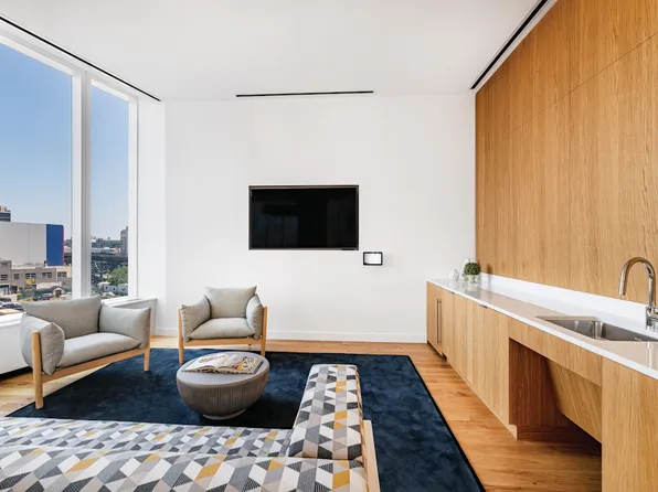 29-59 Northern Boulevard image 18 of 34