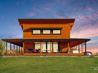 1365 E 11th St, Weiser, ID 83672