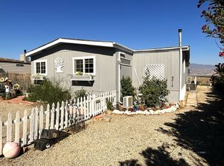 9015 Apache Dr, Weldon, CA 93283