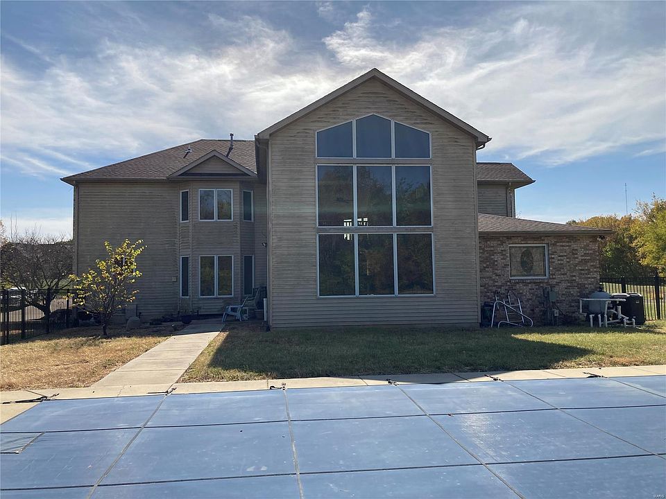 3320 Nottoway Ave, Godfrey, IL 62035 Zillow