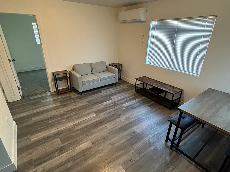 403 Stockton St — Photo 5