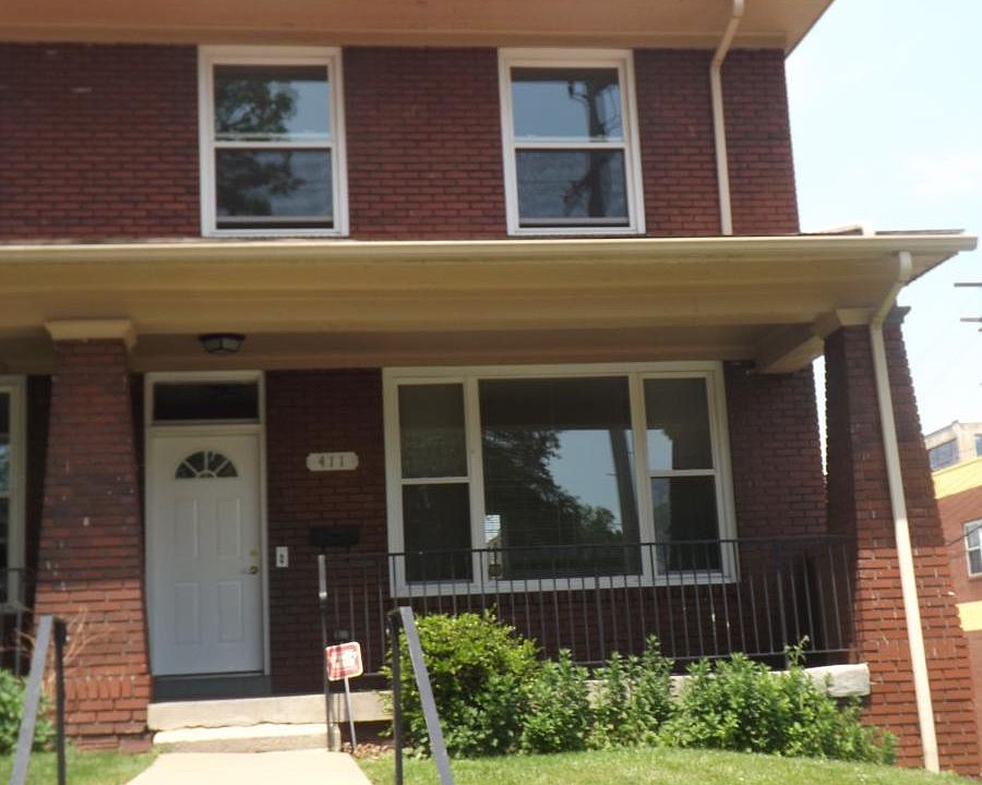 Front of 411 N Murtland