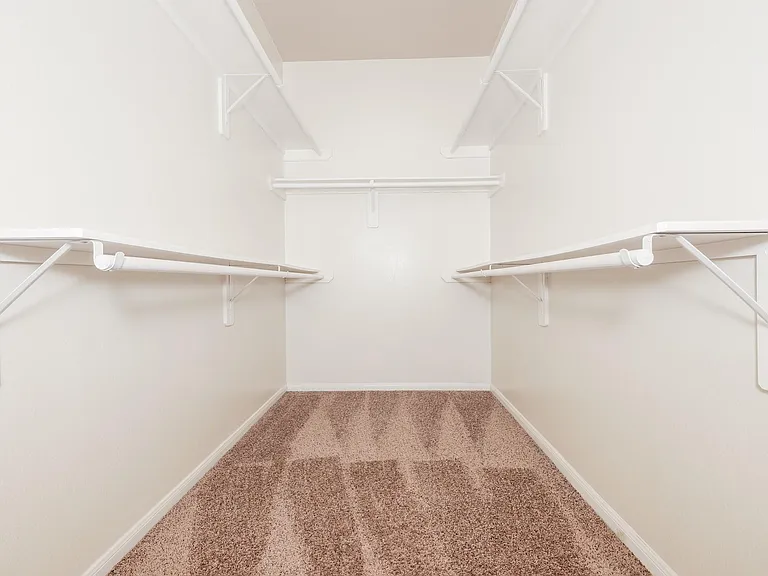 8114 Malago Point Dr — Photo 13