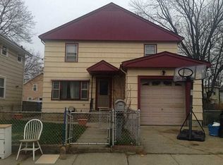 270 Taft St, Pawtucket, RI 02860