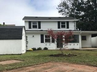 398 Pequot Ave, Warwick, RI 02889