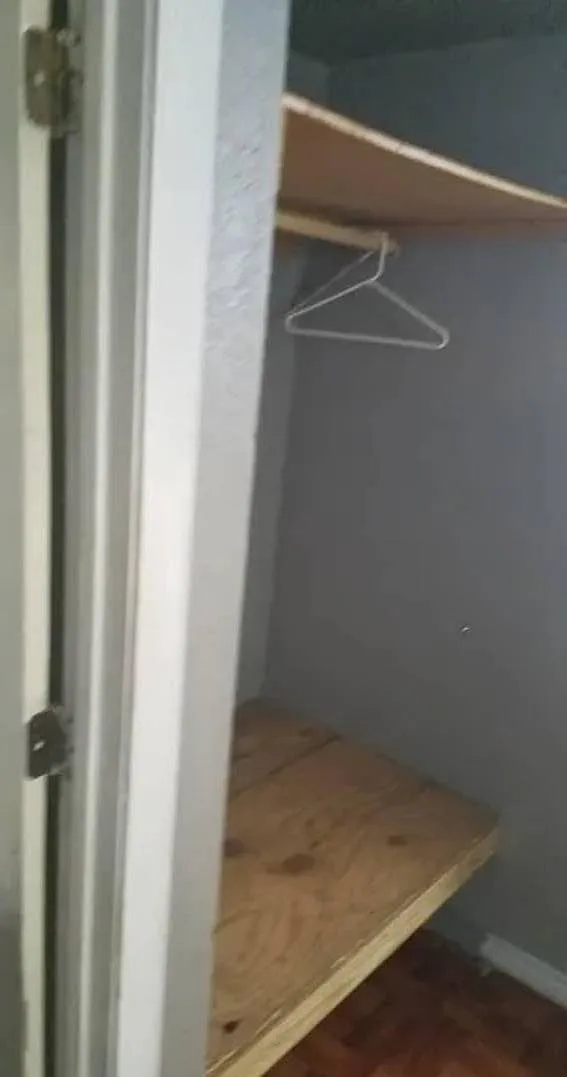 4 bed, 1312 sqft, $1,500 — Photo 2