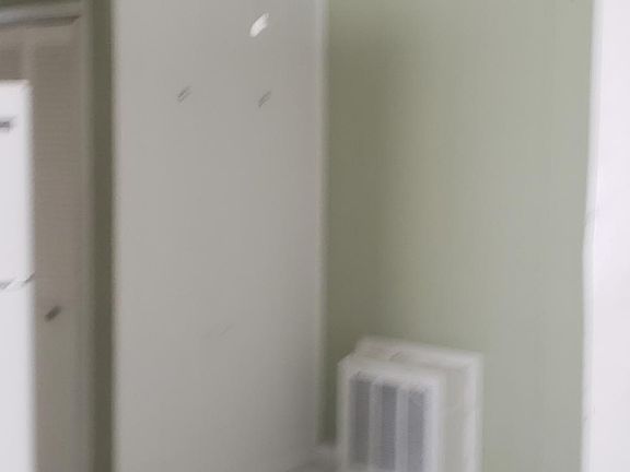5th image of 595 Klondike Ave