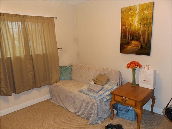 5th image of 2 Main Street Manville Unit 5