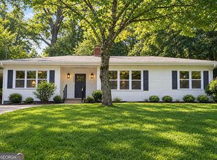 131 Mountain View Dr, Gainesville, GA 30501