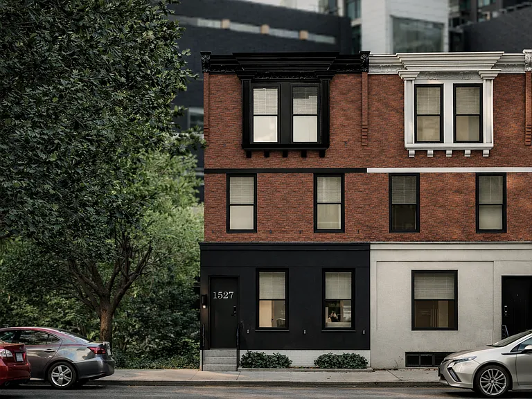 1527 W Westmoreland St — Photo 1