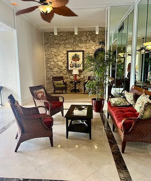 5600 N Flagler Dr #1110 — Photo 8
