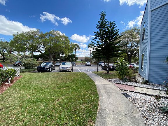 2nd image of 3656 Southpointe Dr #U-6