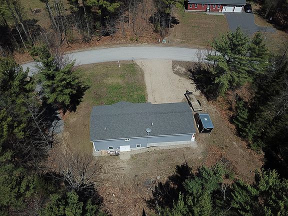 5th image of 19 White Tail Lane