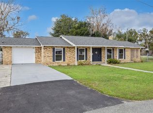 12150 Virginia Dr, Leesburg, FL 34788