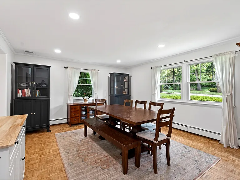 101 Davis Rd — Photo 21