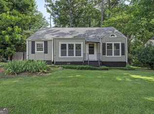 2327 Ben Hill Rd, East Pt, GA 30344