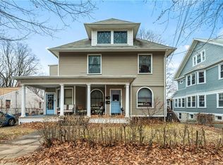 950 Townsend Ave, New Haven, CT 06512