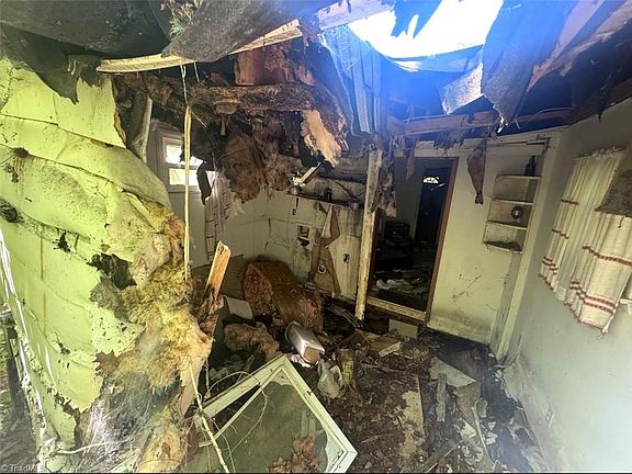 5th image of 1434 Miltonwood Rd