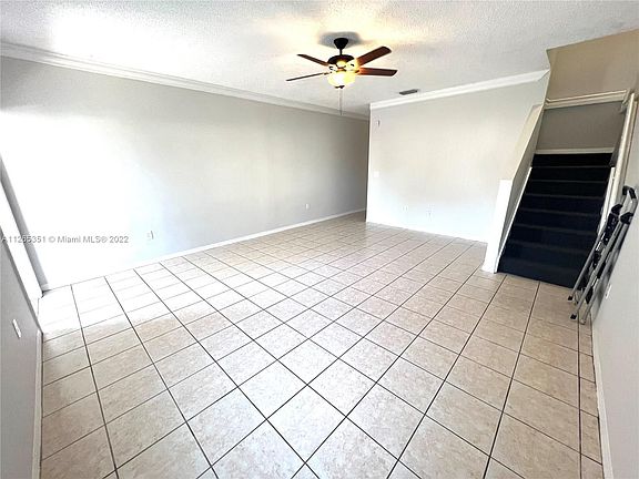 4th image of 2224 SE 25th Ave #2224
