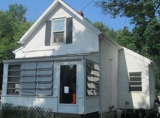 107 Oakland St, Brockton, MA 02302