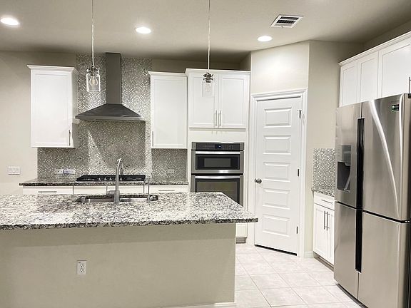 5th image of 9704 Betulla Dr