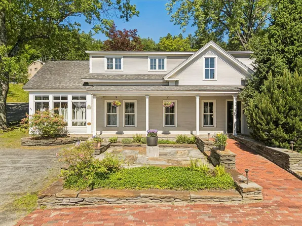 299 Mountain Road, Stowe, VT 05672