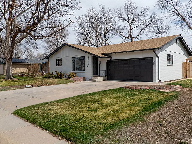 6010 Garrison St — Photo 2