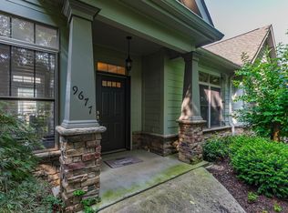 9677 Collier Pl, Ooltewah, TN 37363