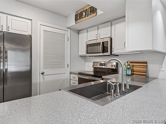 5th image of 40 Lighthouse Rd Unit 6-205