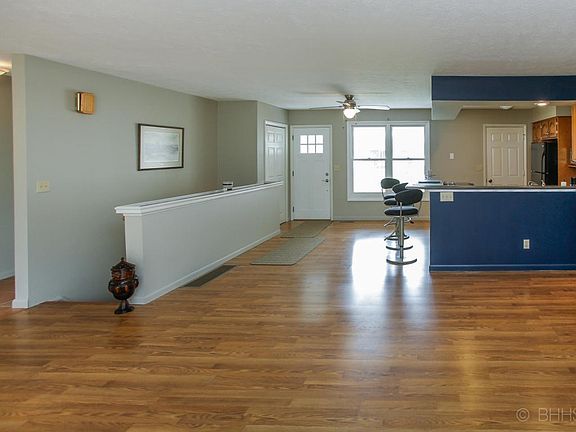 13415 pleasant view rd-103