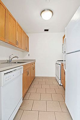 5th image of 199 Bowery APT 3B