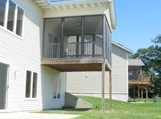 2169 Westminster Cir, Coralville, IA 52241