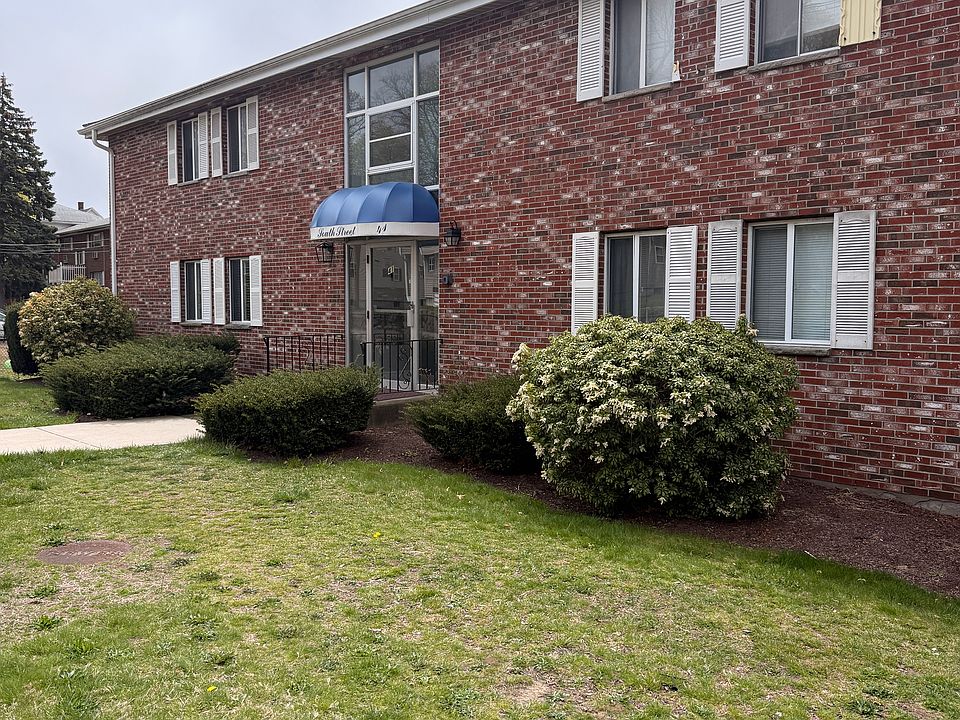 1st image of 41 South St APT 3